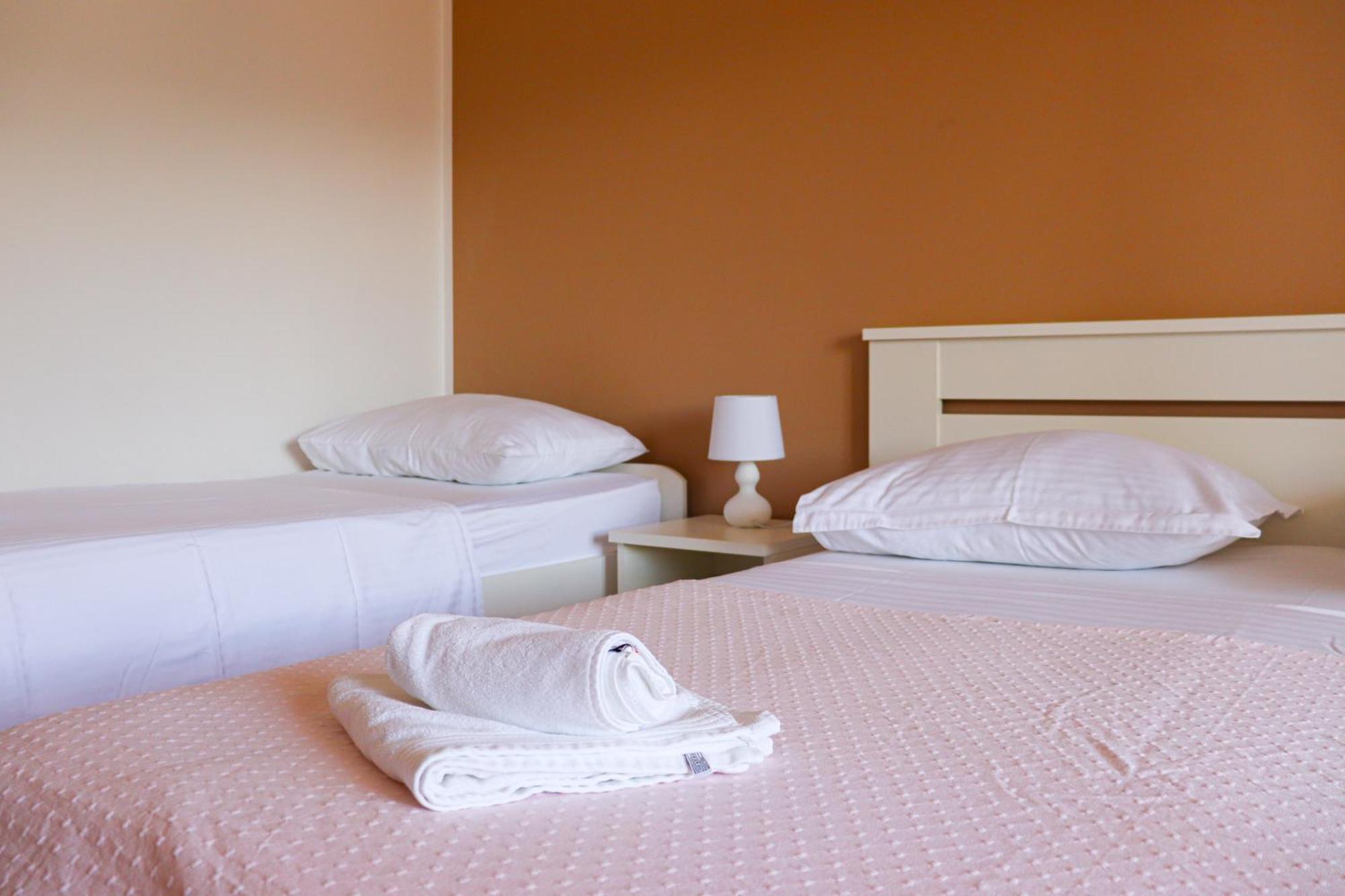 Apartments Ana Stari Grad  Bagian luar foto