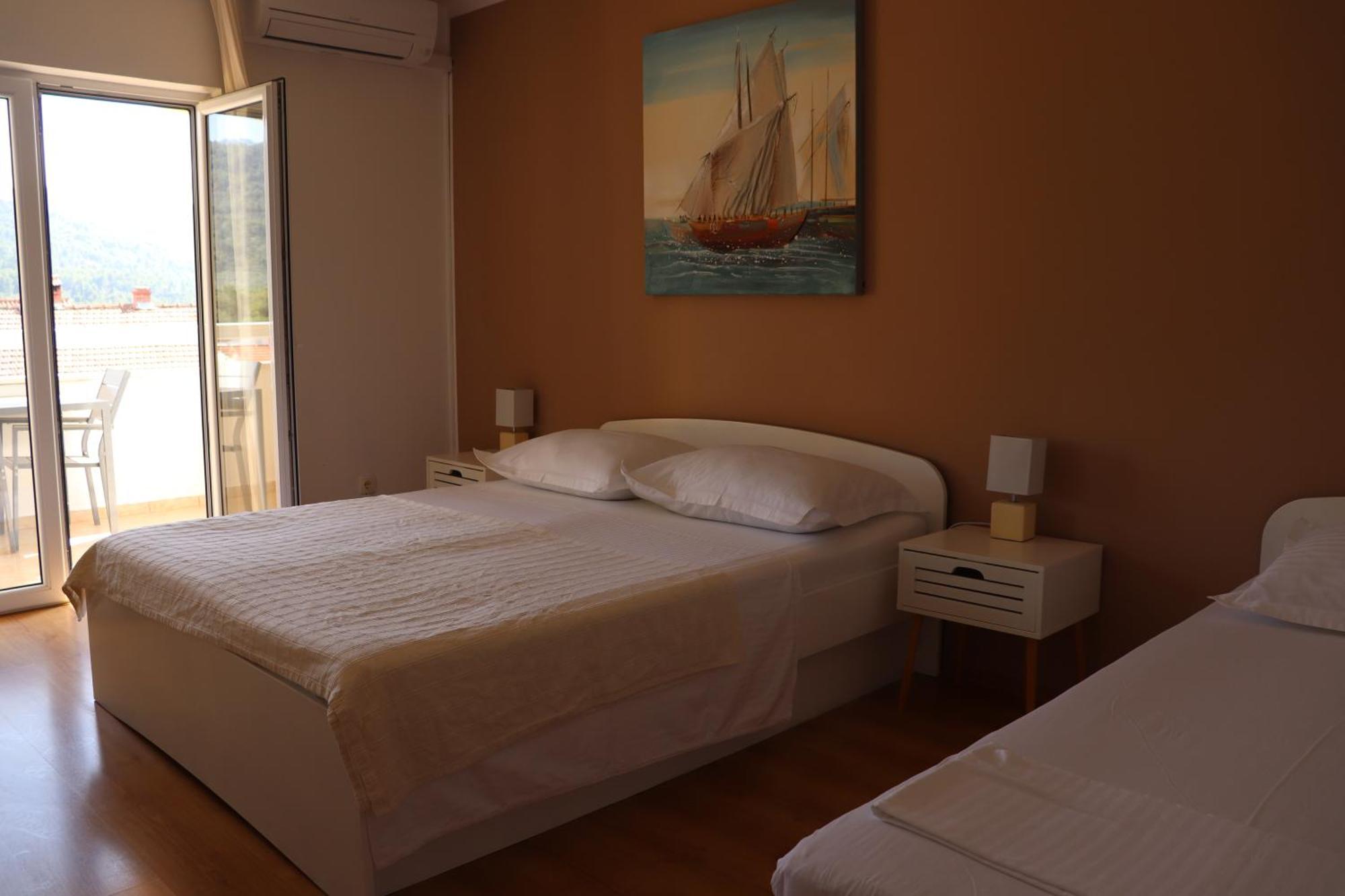 Apartments Ana Stari Grad  Bagian luar foto
